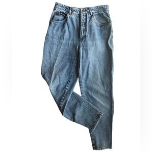 Vintage LizWear High Waisted Mom Jeans Size 10 Med Wash
